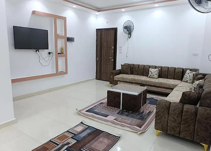 Apartment كاملة بغرفتي نوم دور ارضي *
